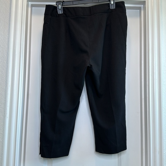 Black‎ capri pants 12 petite - Picture 4 of 4